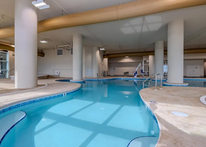 Phoenix Gulf Tower 1503 Apartment *