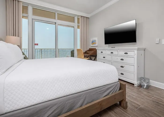 Phoenix Gulf Tower 1503 Apartment *